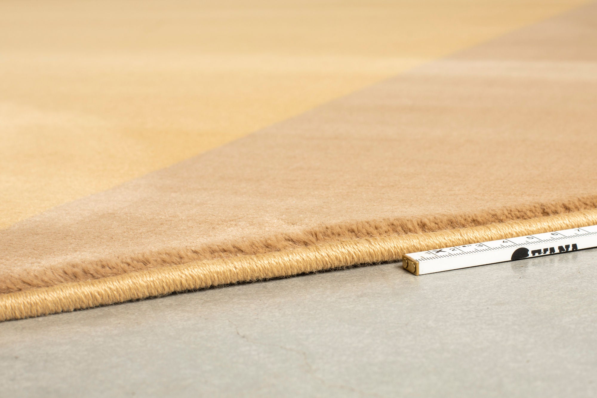 Zuiver Harmony Brown Rice Rug 160x230